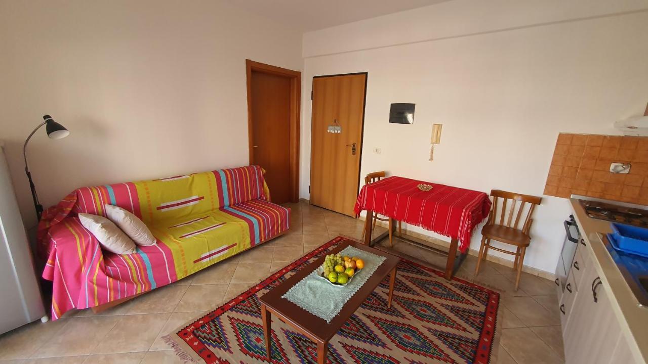 Ferienwohnung La Casita Tirana Exterior foto